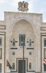 מחלוקות ומבוכה בין בכיר איראני לבכירים סורים בדמשק