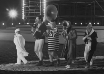 סמבוסק, וסוד ריקוד המזרח התיכון. מה למדתי משלושה עשורים של פרשנות?