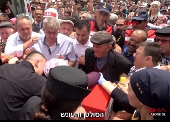 הסולטן ועונשו: האם טורקיה הופכת לוונצואלה?