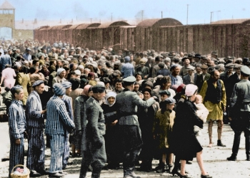 לראשונה: תמונות צבע מאושויץ. איך סלחתם לגרמנים? גזע מקולל לאלף שנים. ומה הכי גרוע?