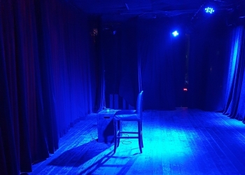 כך זה נראה מאחורי הקלעים. וכשהמסך נפתח? אירוע של ד”ר גיא בכור: