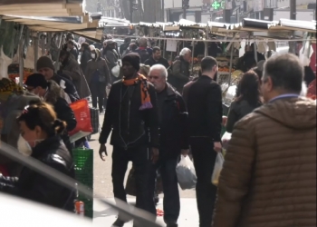 בעיר האירו-מוסלמית “פריז” – המזרח התיכון הומה כרגיל. צפו – לפניכם המציאות: