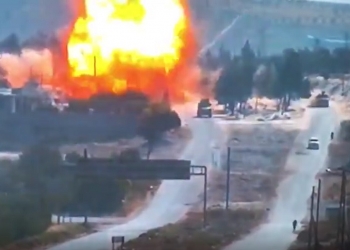 מכונית תופת ליד הסיור המשותף הרוסי-טורקי ב”סוריה” – חיילים רוסים נפגעו. צפו בפיצוץ: