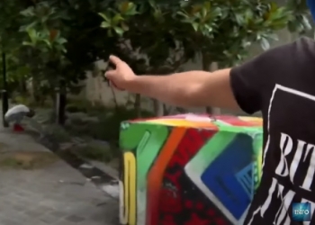 המוני המסתננים המוסלמים לצרפת כועסים על הממשלה: אין תנאים סניטריים