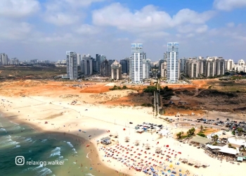 ישראלים שמפרנסים מדינות זרות: ראו מה אתם מחמיצים. נתניה: אחת מערי החוף היפות בעולם