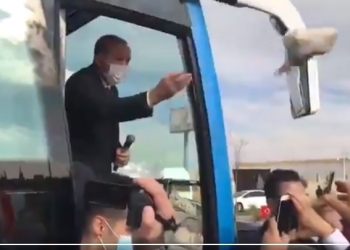 “אם אין לחם – תשתו תה”: מה השליך הסולטן לתושביו האומללים, כמו לקופים?