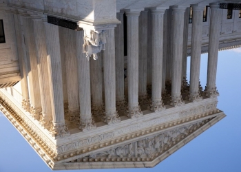 בהחלטה פחדנית, מפלצתית ומדהימה – בית המשפט העליון סירב לדון בעתירת הבחירות. למה?