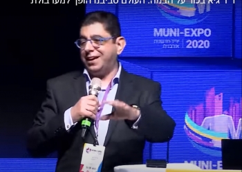 געגועים לקהל שלי. עוד מעט שנה מאז ההופעה האחרונה. The Show Must Go On: