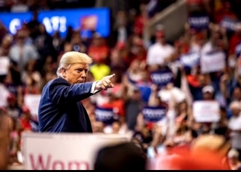 הדרמה הגדולה: האם סגן הנשיא יציל את אמריקה ואת העולם?