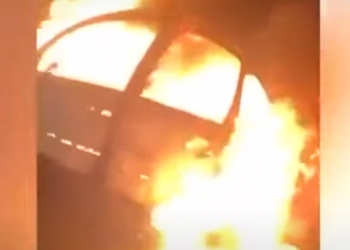 ובינתיים בגהינום הצרפתי: השתוללות שריפת מכוניות בעיר ליון. צפו: