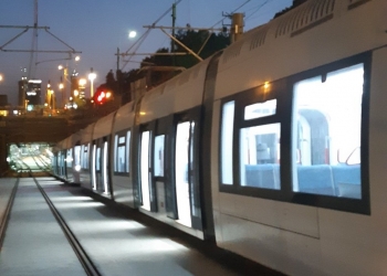 היסטוריה: הלילה הרכבת הקלה של גוש דן – ערכה נסיעת מבחן ראשונה