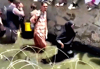 עמוק בבוץ: אחוזי התמיכה בביידן צוללים אל תוך הבוץ האפגני. כמה? ובמצב כזה, מי היה עכשיו הנשיא?