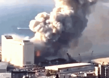 “לבנון”: לאחר איום כתוב של חיזבאללה, ה”חקירה” על הפיצוץ בנמל ביירות – נעצרה: