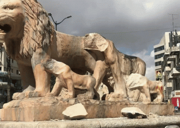 מי כרת את ראשי אריות ההתרסה הפל-תינאיות במרכז רמאללה?