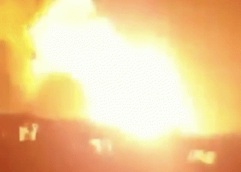 עוד עליית מדרגה במלחמת סעודיה – החות’ים: הסעודים הפציצו את שדה התעופה של צנעא, צפו: