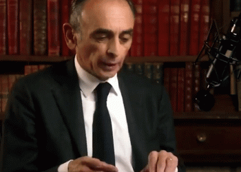 היסטוריה: אריק זמור, היהודי מועמד הימין העמוק, הכריז רשמית על ריצתו לנשיאות בצרפת