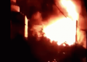 13 הרוגים לפחות בפיצוץ אדיר של מחסן תחמושת השייך לחמאס, ליד צור, “לבנון”. צפו: