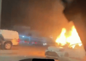 התפרעויות בדואים בשגב שלום, הוצת רכב קצין משטרה. צפו: