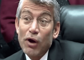 לבסוף נמצאו האשמים, בחוסר החשמל ב”לבנון”. התושבים: