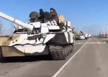 בלעדי: הסרטון והמפה. לאן דוהרים הטנקים הרוסיים האלה?