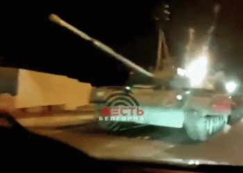 “הטנק המעופף” הרוסי חוזר הביתה, לאוקראינה? לאן התקדמו הטנקים האלה הלילה?