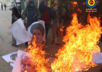 פרשת “גיוס הכספים למען המורדים בסוריה” מסתבכת: שורפים את נסראללה וקאסם סולימאני בעזה. צפו: