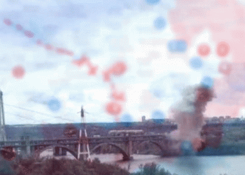 בלעדי: ליל הגשרים. האם רוסיה החלה לחתוך את אוקראינה לשניים?