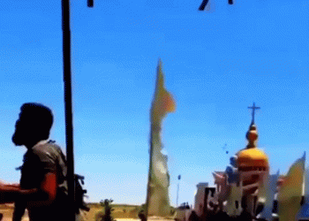 המבוכה של הגנרלים הרוסים, האימה של בשאר והנוצרים: הפצצה לעין המצלמה