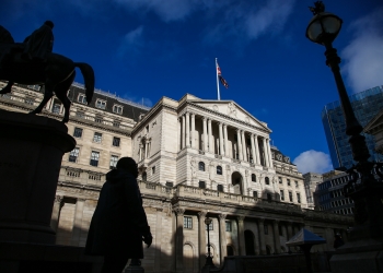 אירופה: האם המיתון באי הבריטי נפתח? האם ראש הממשלה סונאק הולך על צנע?