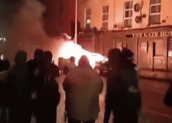 הלם וזעם באירלנד: מוסלמי דקר ילדי בית ספר עם מצ’טה, נפגעים. מהם הלקחים?