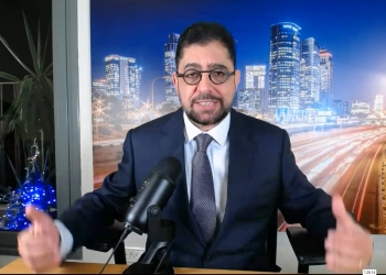 לצפות בעשר דקות מתוך ההרצאה החדשה של ד”ר גיא בכור: כיצד מכר המימסד ה”בטחוני” את ישראל